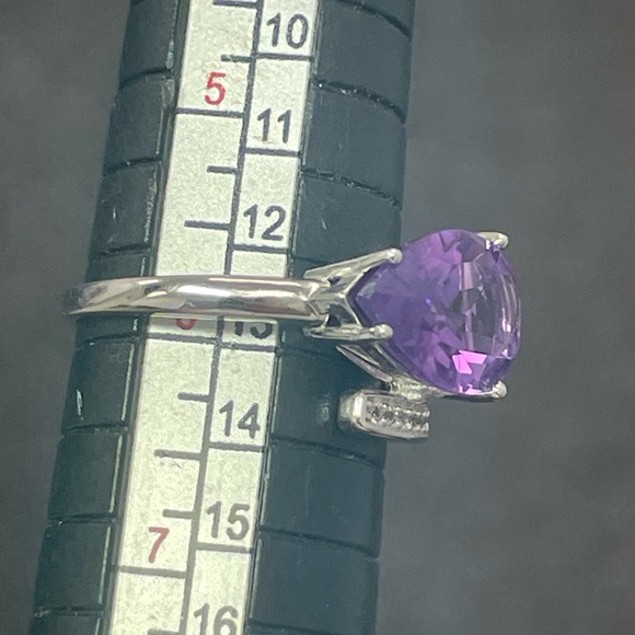 Unheated, purple pear amethyst and white topaz sterling silver ring. Size 6. - Picture 7 of 9